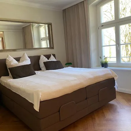 Appartement Jagdschloss - Premium Castle Hideway Hohen Niendorf