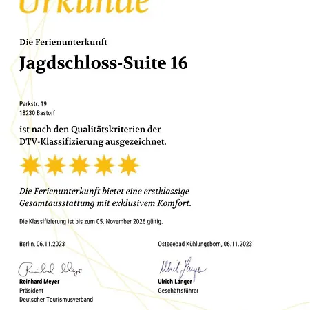 Jagdschloss - Premium Castle Hideway * Hohen Niendorf